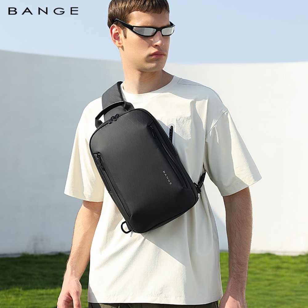 Bange 3077 Cross Bodybag Black Bags