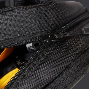 CAT 85048-01 Black Waist Bag Bags