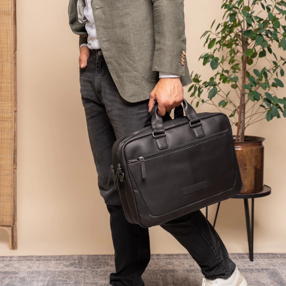 The Chesterfield Brand C40.101000 Sheth Professional Bag- Briefcase made of Leather Black Business bags