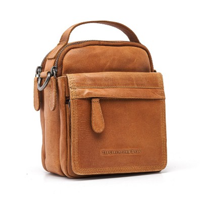 The Chesterfield Brand C48.182631 Leather Men's Crossbody/Shoulder Bag Cognac