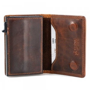 Kion 16823 KARA Card Holder Δερμάτινο Μαγνητικό Πορτοφόλι με RFID Καφέ Πορτοφόλια