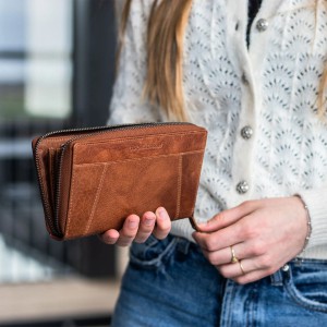 The Chesterfield Brand C08.043331 Δερμάτινο Γυναικείο Πορτοφόλι με RFID Ταμπά Πορτοφόλια