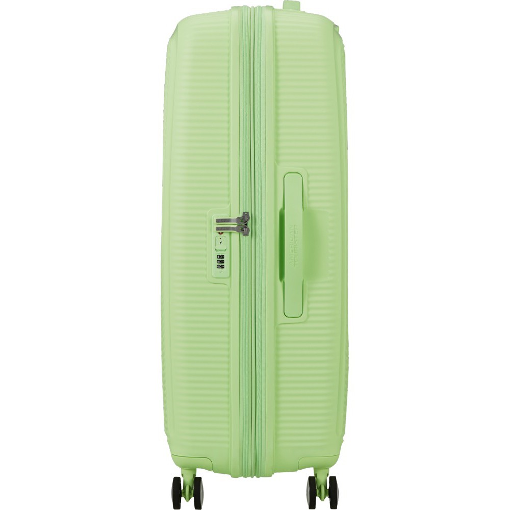 American Tourister Soundbox Spinner Expandable Large Suitcase 88474-A938 Kiwi Green Travel Items